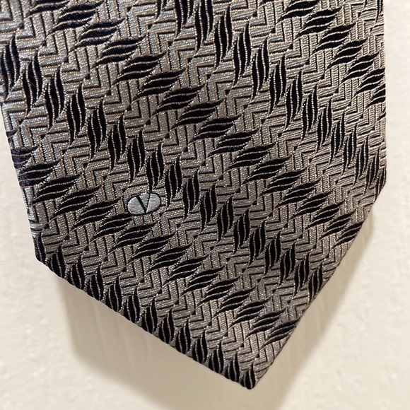 VALENTINO CRAVATTE TIE 100% silk - Picture 3 of 7